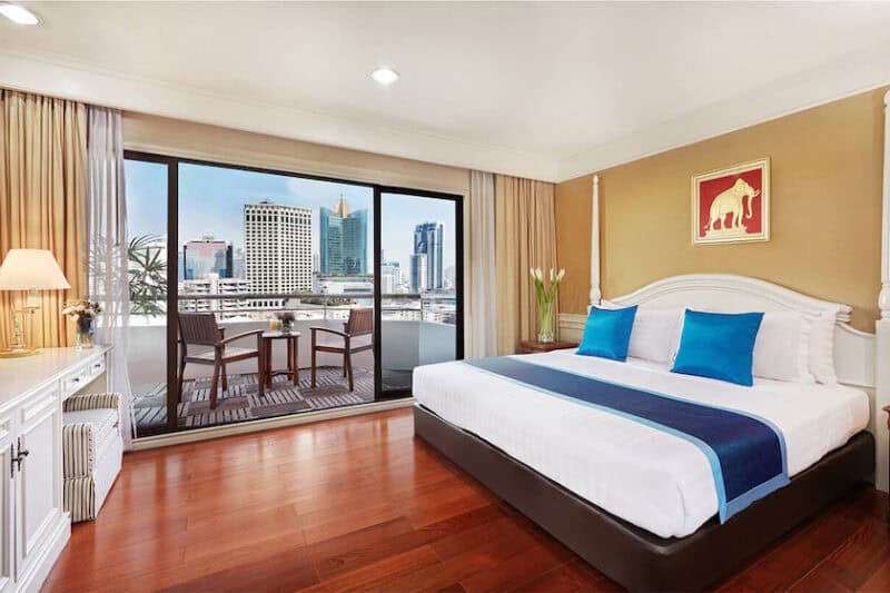 Bangkok Hotels With a Balcony: The Rooms That Really Have One