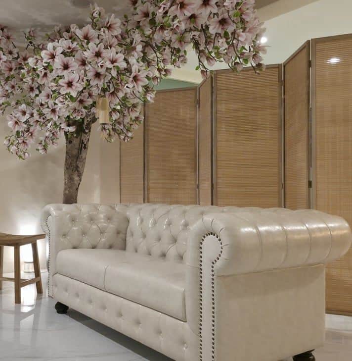 Nuru S11 Massage lounge