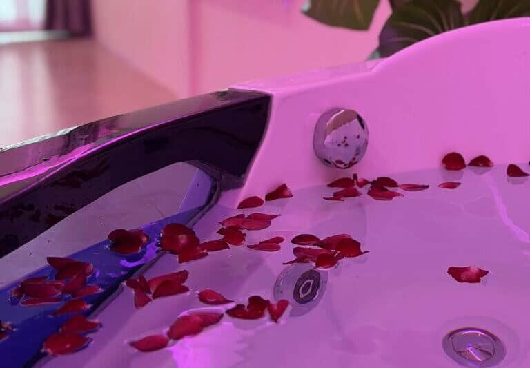 Nana Nuru Spa Bangkok Review: 2-Lady Nuru Tested (2026)