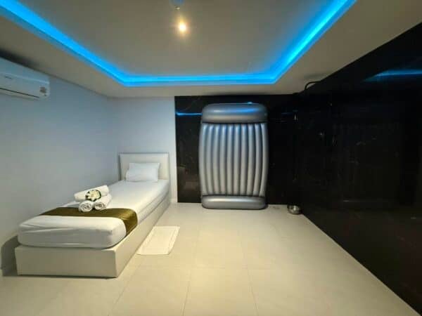 Nuru room at Heaven Prime on Sukhumvit Soi 11 with the inflatable mat and blue LED lighting
