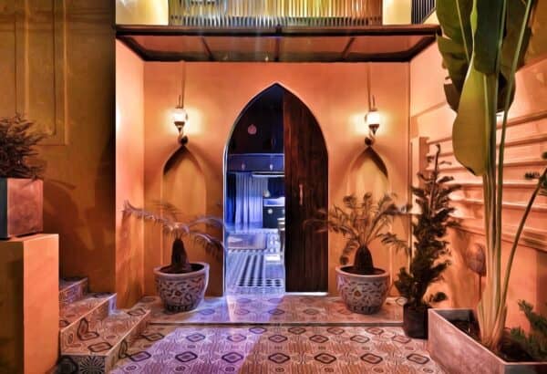 Moroccan-style arched entrance at Aya Massage, Sukhumvit Soi 23