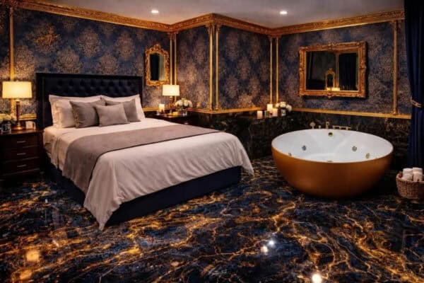 Jacuzzi room with a king-size bed at Versailles Massage on Pattaya Second Road